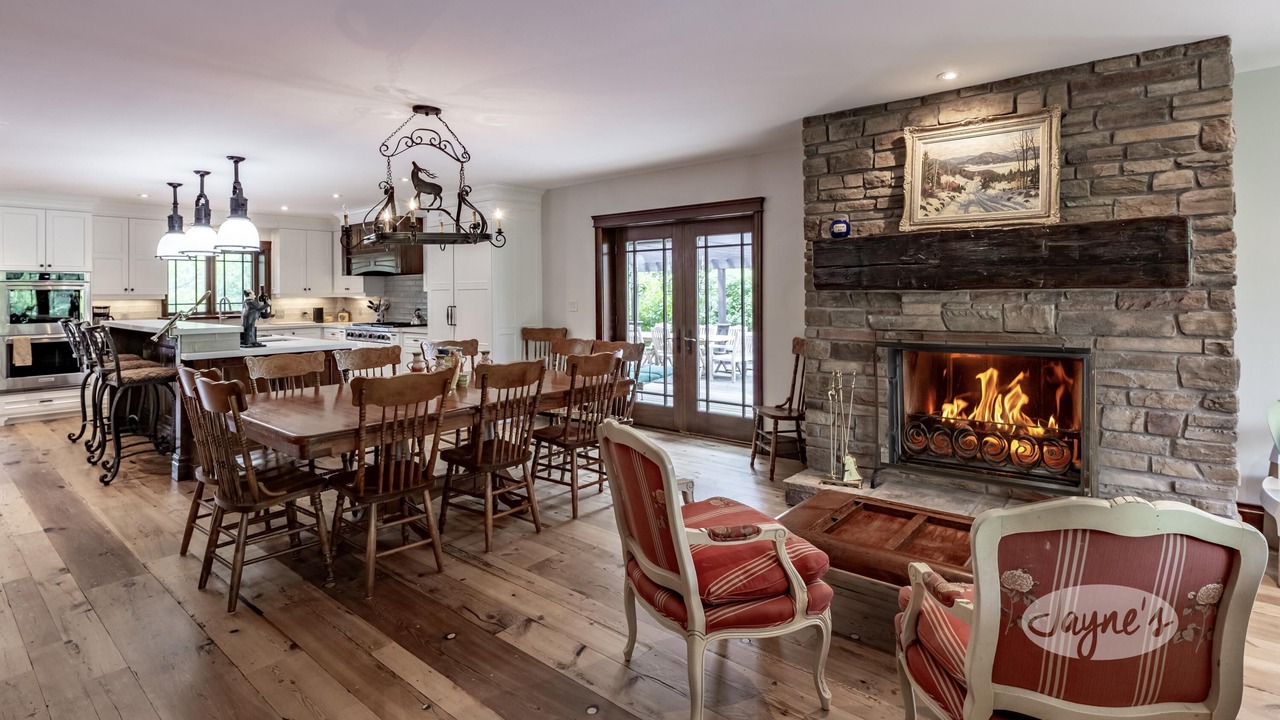 Photo of Livingroom in Craigleith