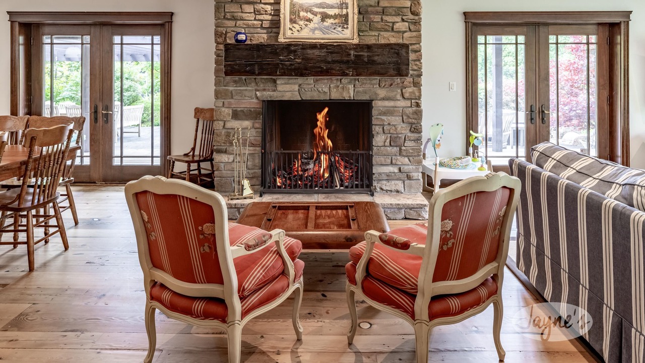 Photo of Livingroom in Craigleith