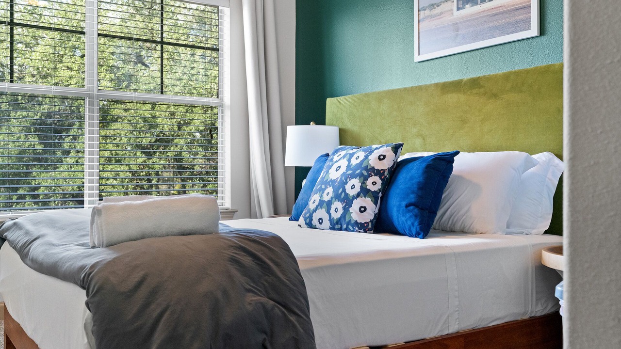 Photo of Bedroom in McNeil