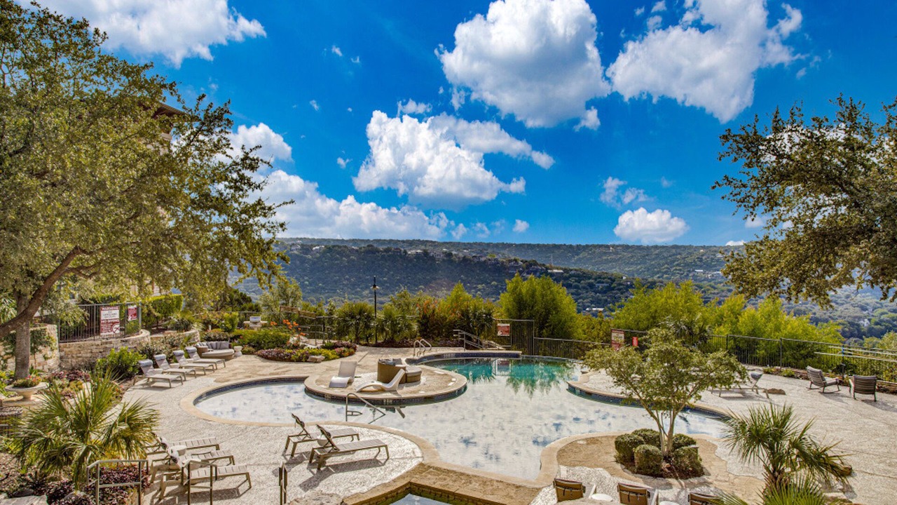 Photo of Outdoor in McNeil