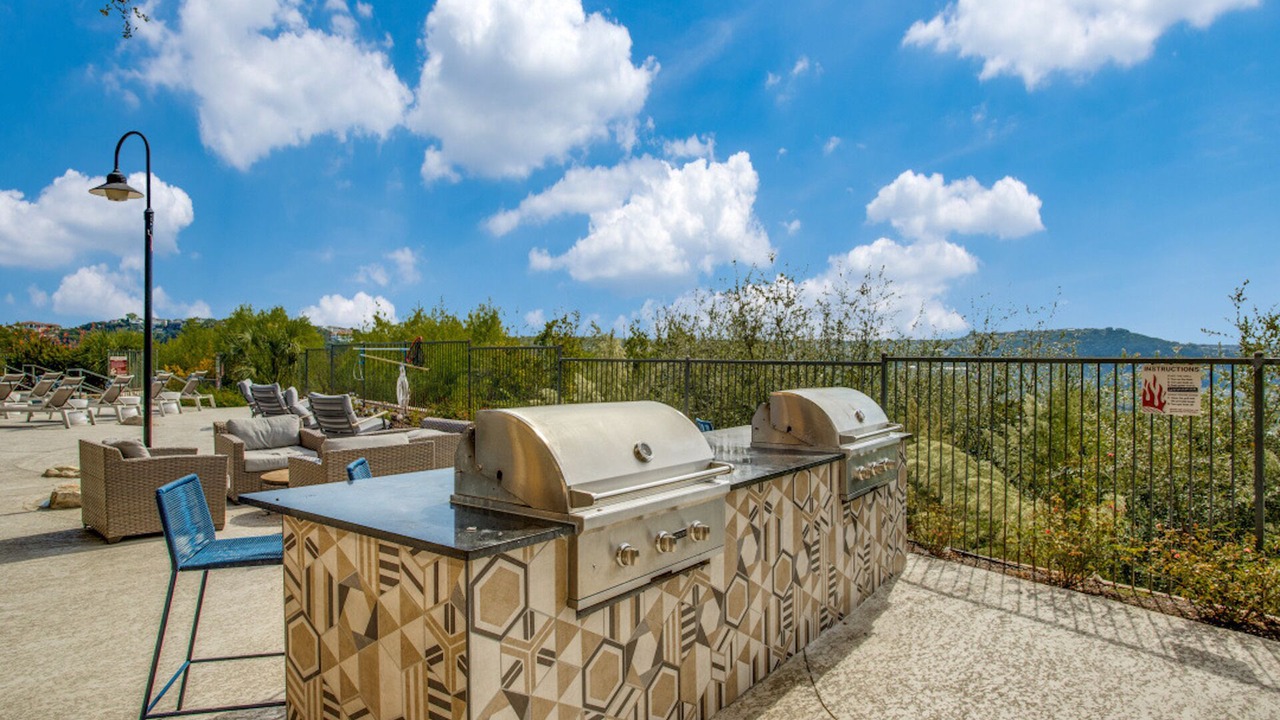 Photo of Patio Balcony in McNeil