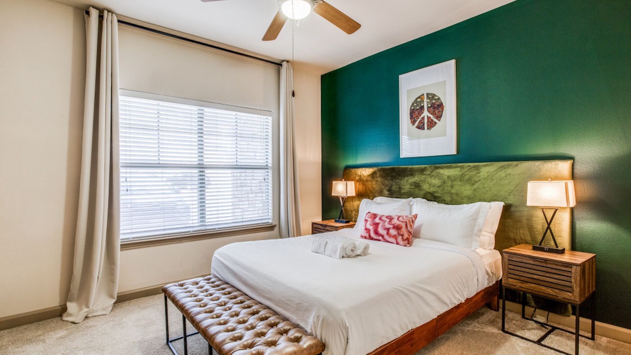 Photo of Bedroom in McNeil