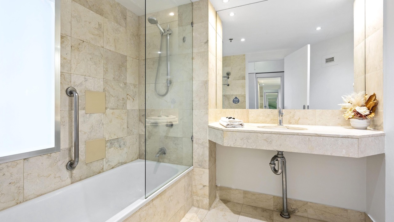 Photo of Others in Surfers Paradise