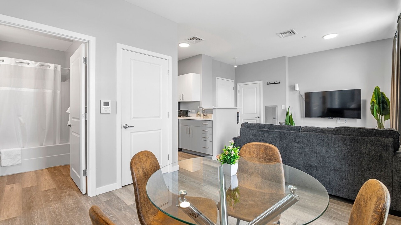 Photo of Others in Everett