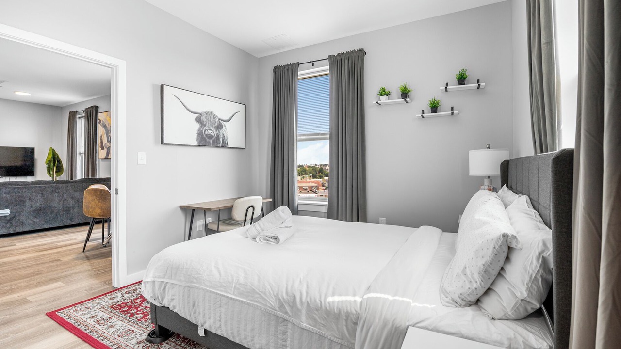 Photo of Bedroom in Everett