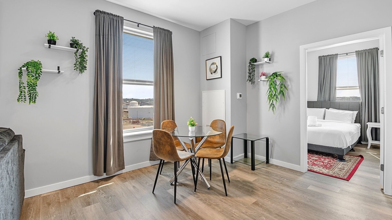 Photo of Others in Everett