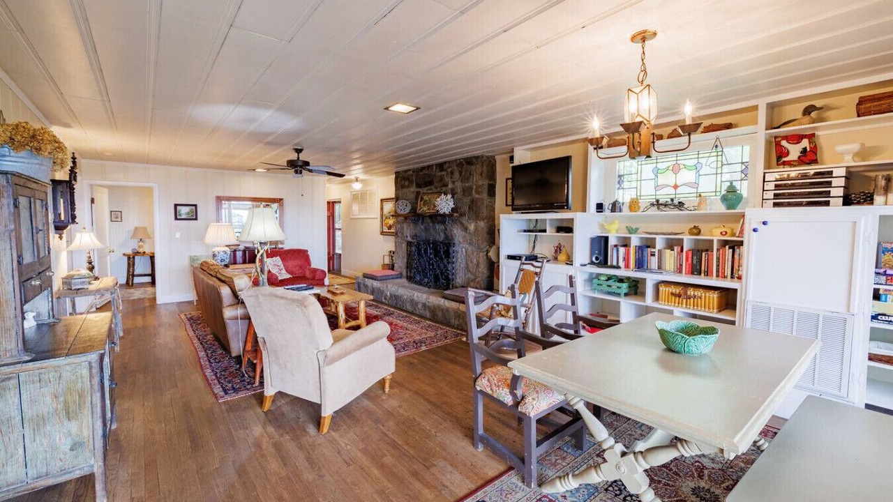 Photo of Livingroom in Valley Head