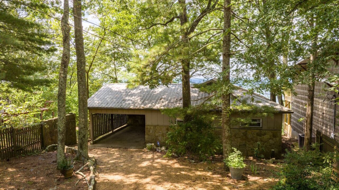Photo of Outdoor in Valley Head