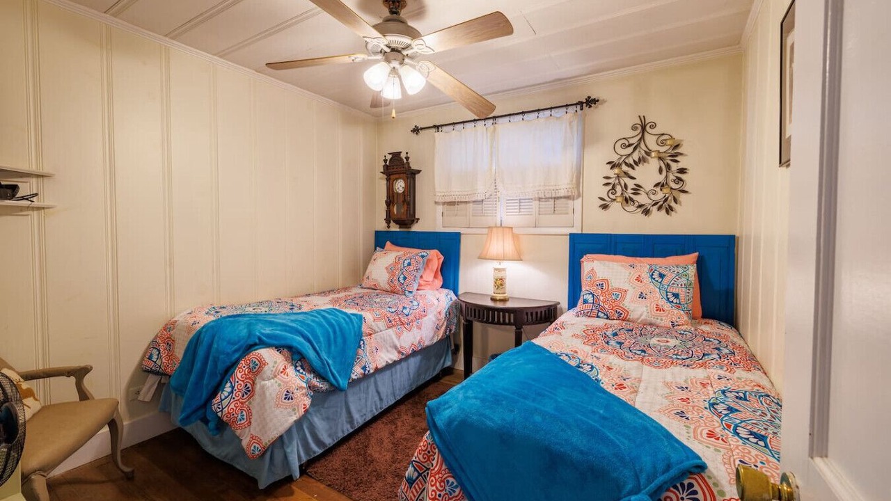 Photo of Bedroom in Valley Head