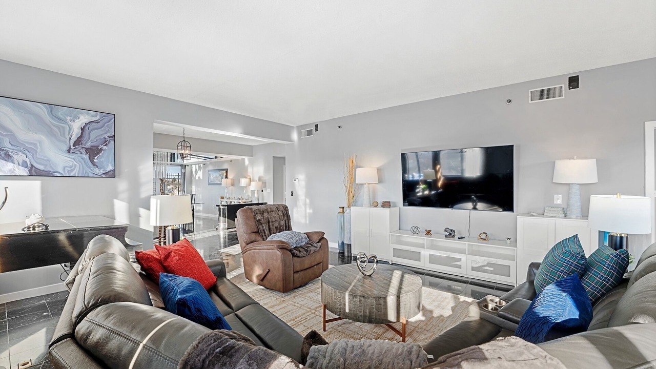 Photo of Livingroom in Watertown