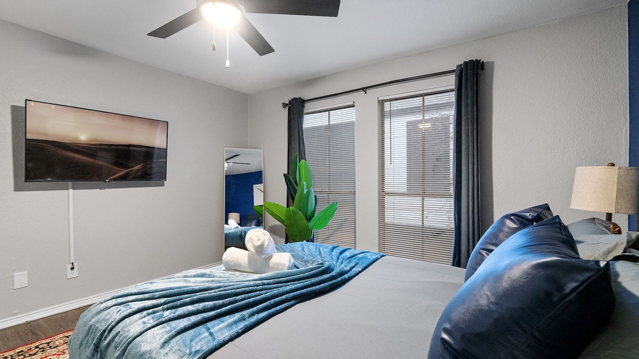 Photo of Bedroom in University Hills and Windsor Park