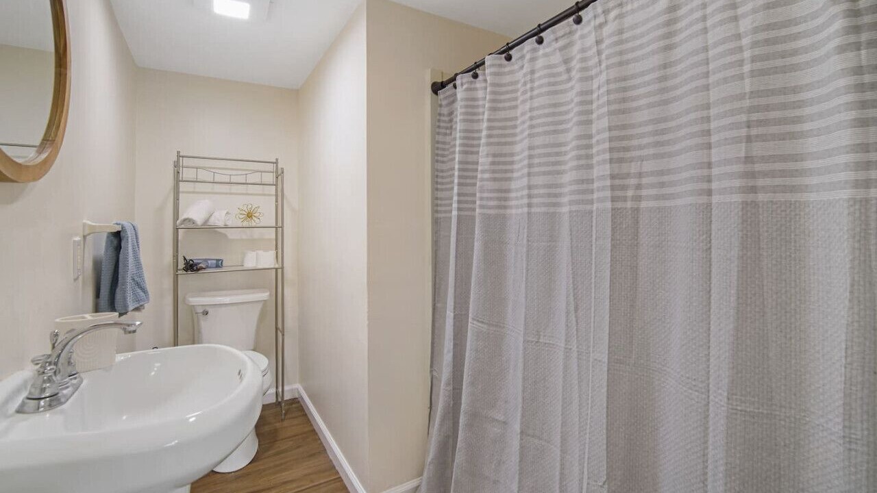 Photo of Bathroom in Ventnor City