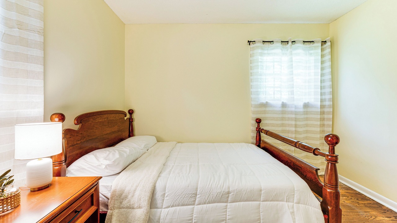 Photo of Bedroom in Huntsville