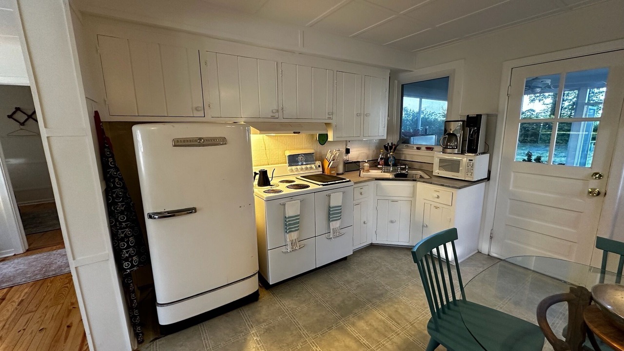 Photo of Kitchen in Dutton