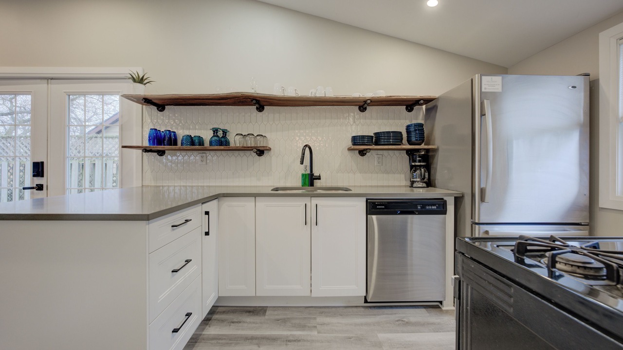 Photo of Kitchen in Grand Bend