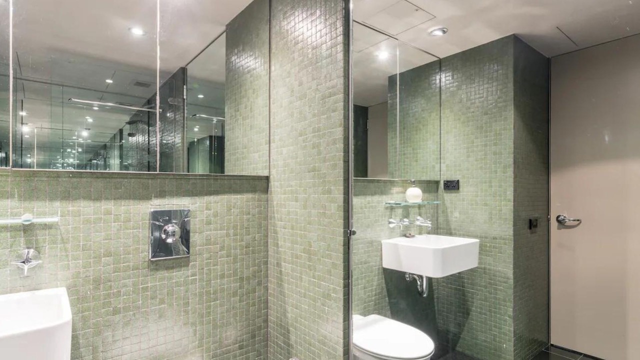 Photo of Bathroom in Elizabeth Bay