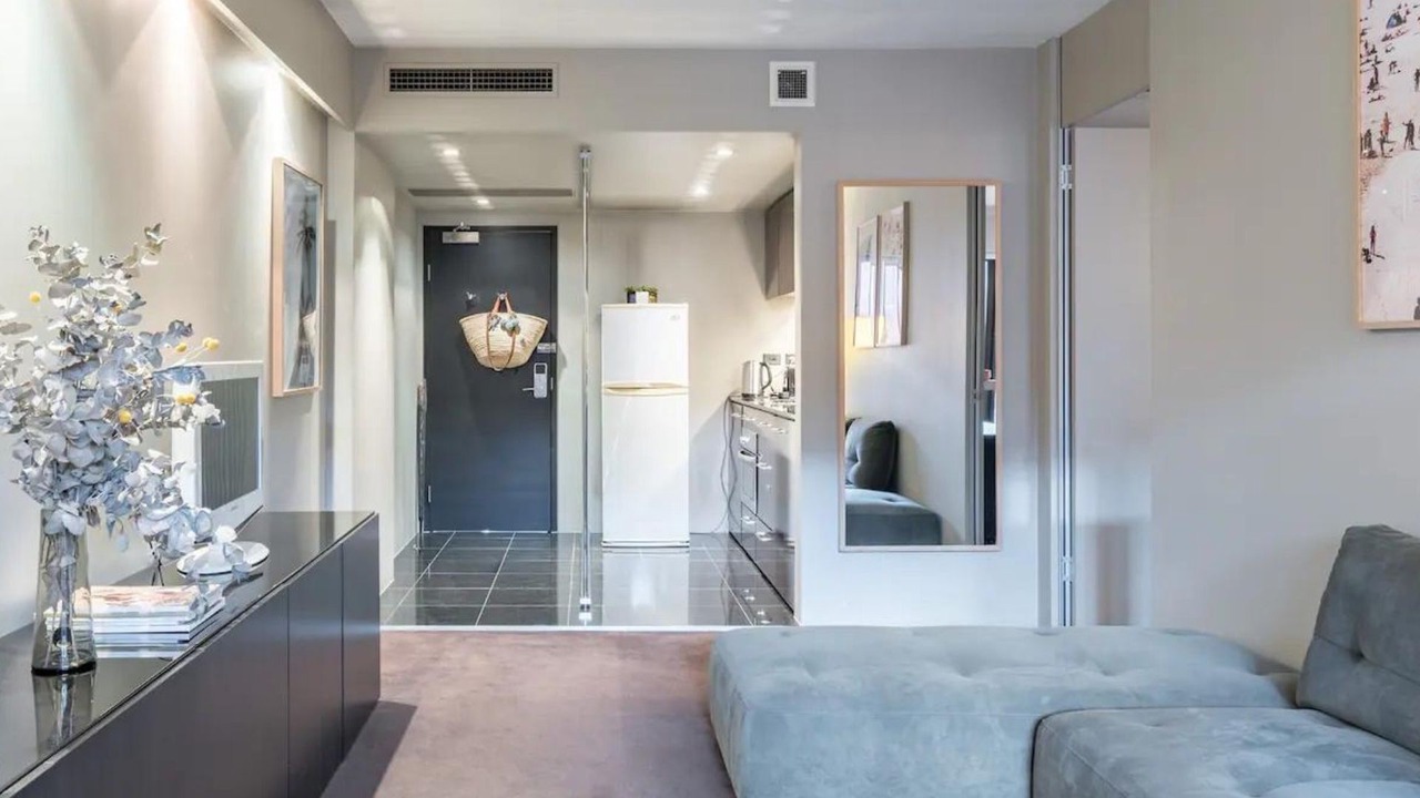 Photo of Others in Elizabeth Bay