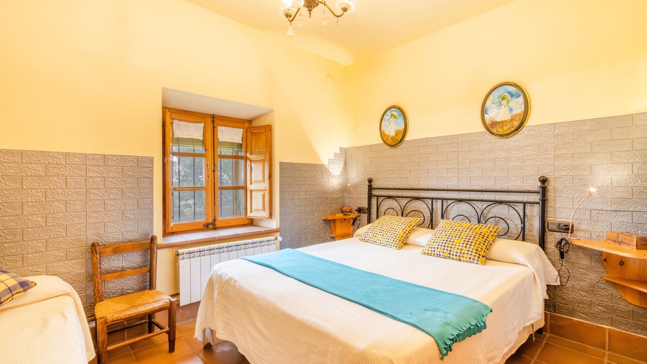 Photo of Bedroom in Casserres