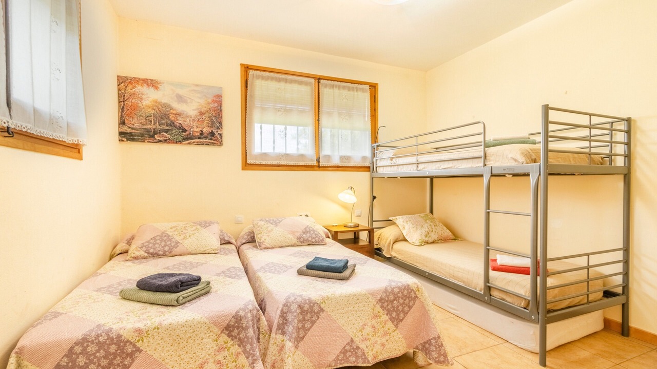 Photo of Bedroom in Olvan