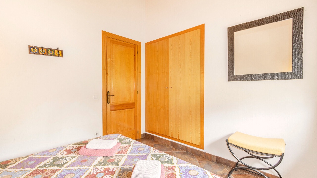 Photo of Bedroom in Olvan