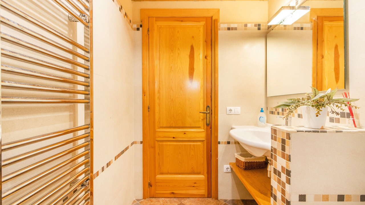 Photo of Bathroom in Olvan