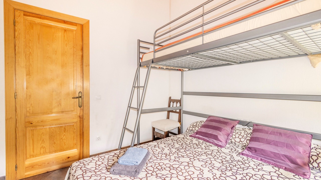 Photo of Bedroom in Olvan
