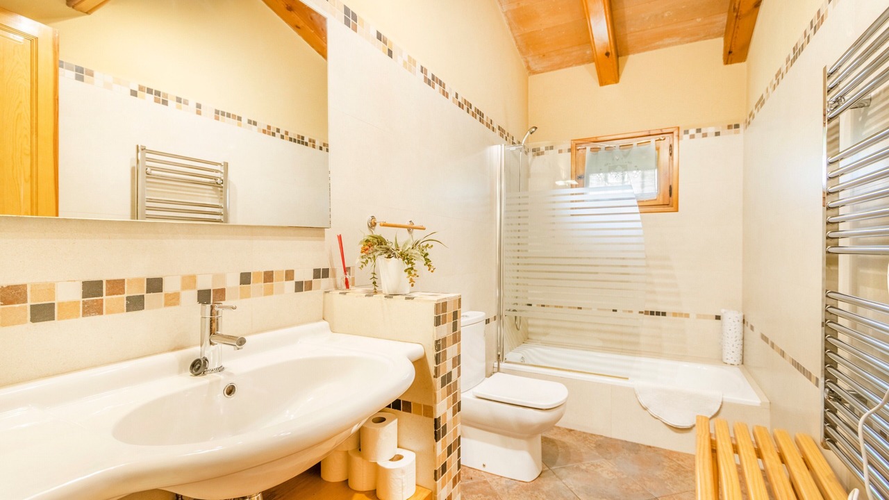 Photo of Bathroom in Olvan