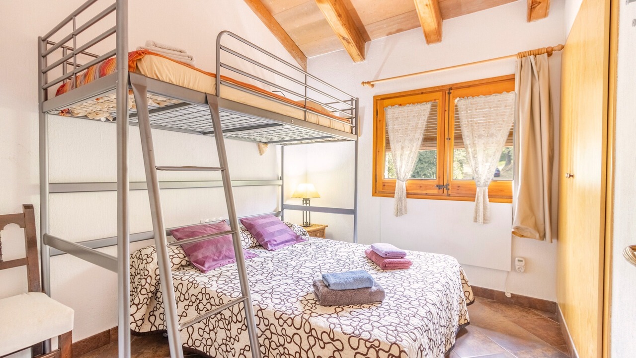 Photo of Bedroom in Olvan