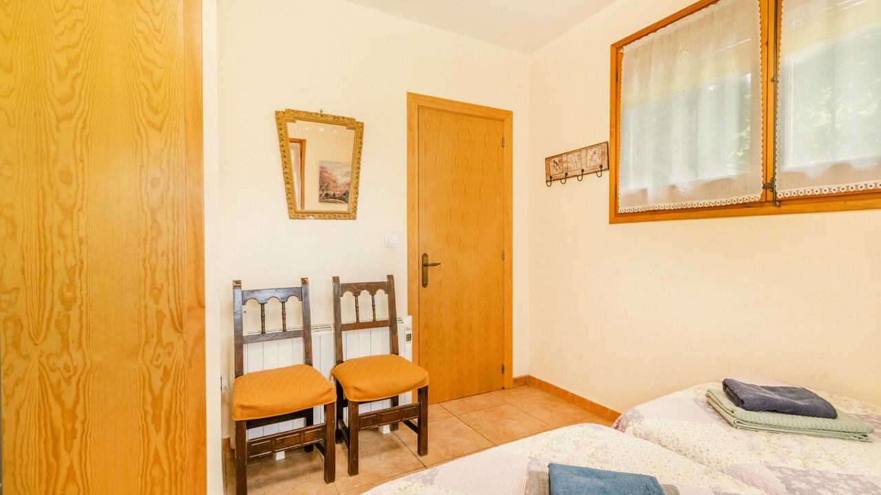 Photo of Bedroom in Olvan