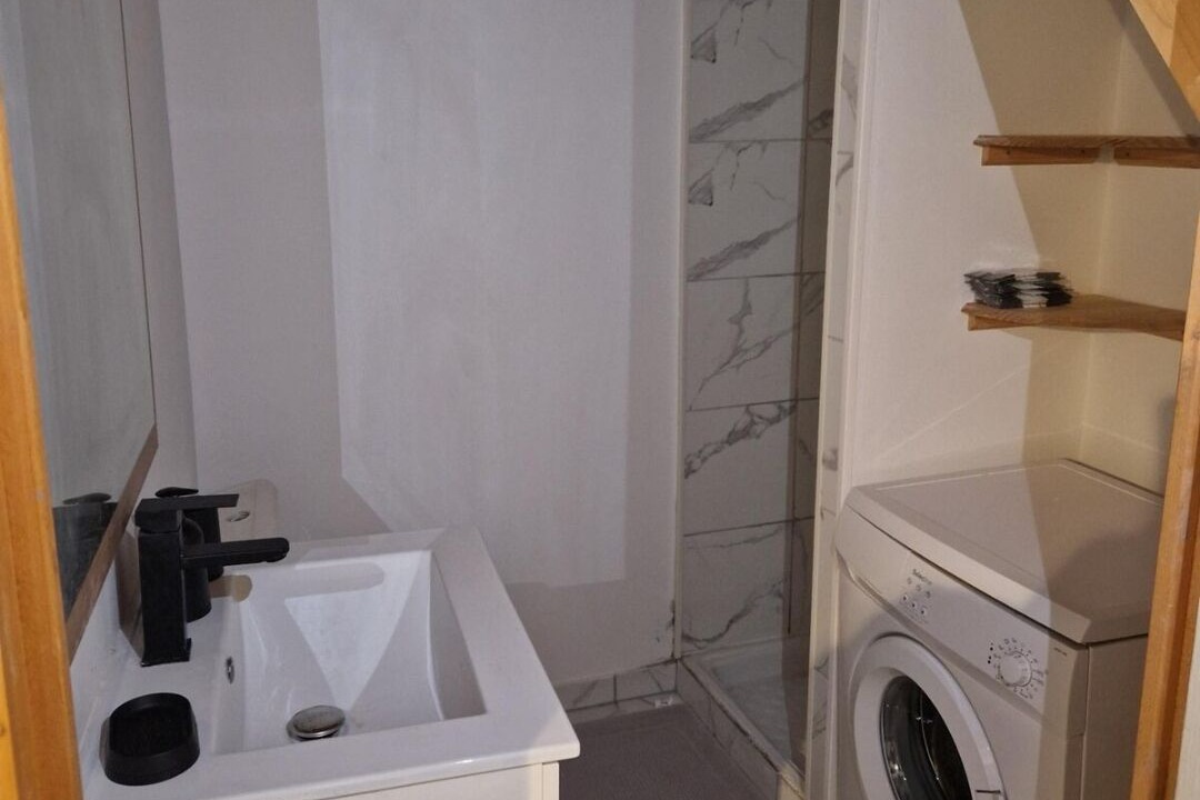 Photo of Bathroom in Puisserguier