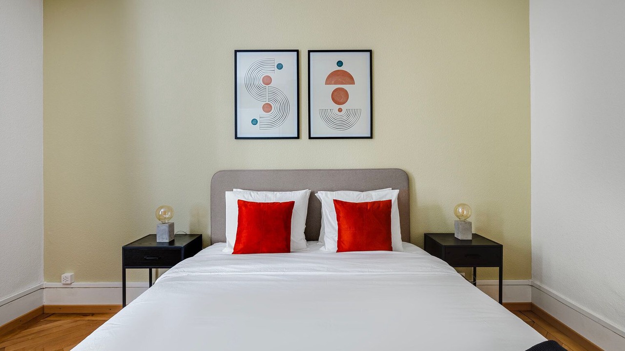 Photo of Bedroom in District 6