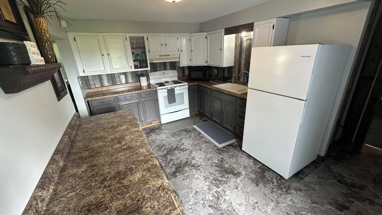 Photo of Kitchen in Long Pine