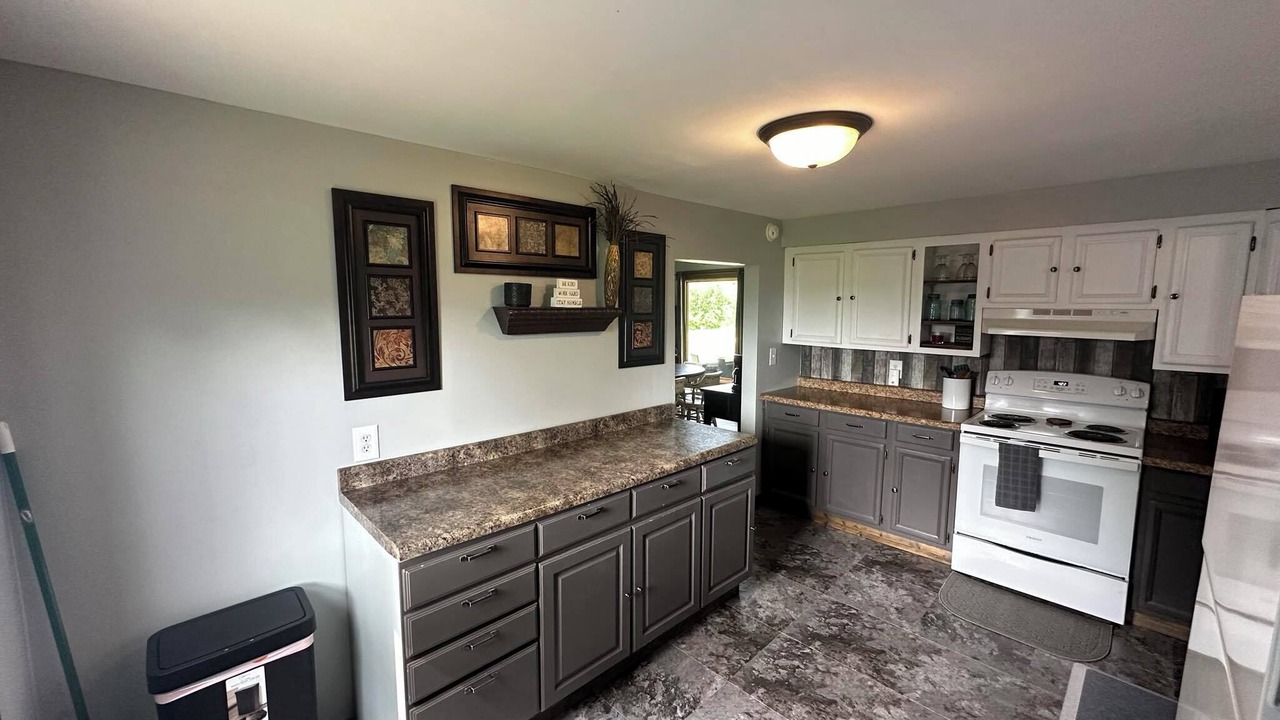 Photo of Kitchen in Long Pine