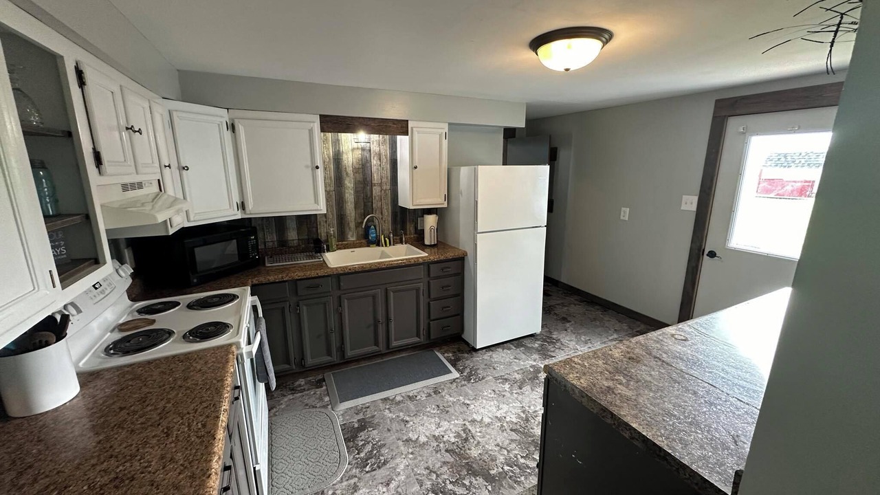 Photo of Kitchen in Long Pine