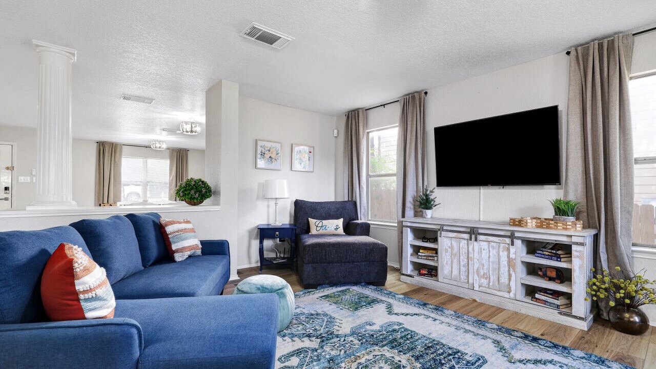 Photo of Livingroom in West San Antonio