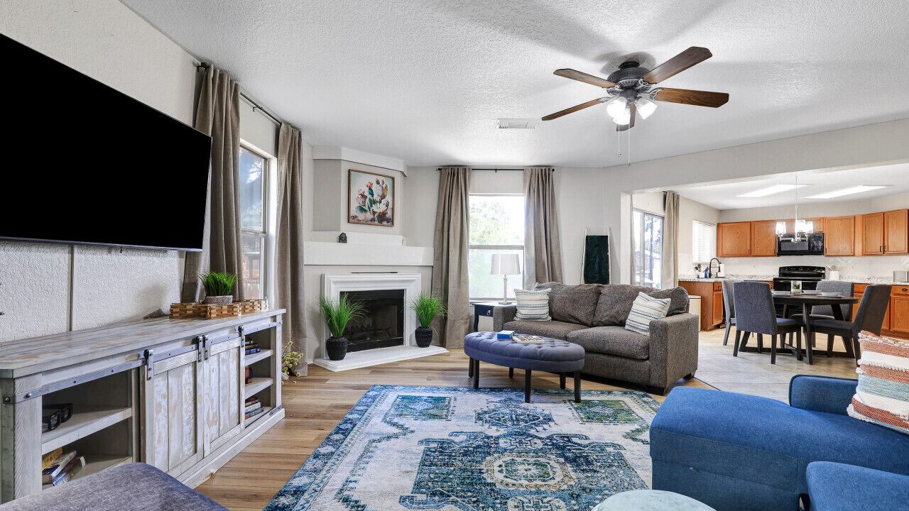 Photo of Livingroom in West San Antonio