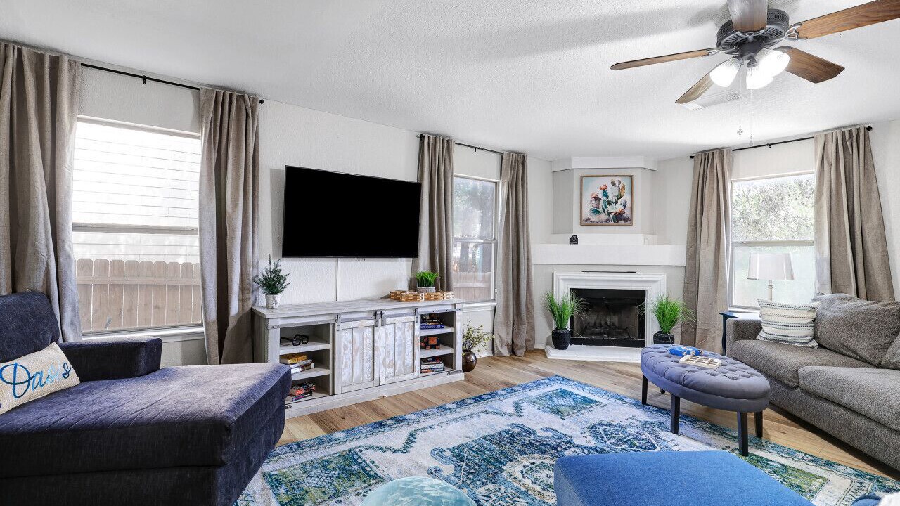 Photo of Livingroom in West San Antonio