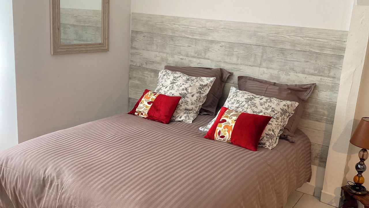 Photo of Bedroom in Saint-Arnoult-en-Yvelines