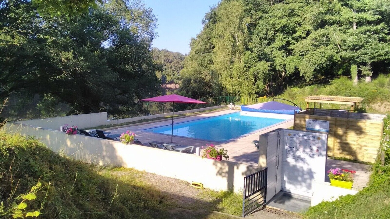 Photo of Outdoor in Saint-Laurent-les-Eglises