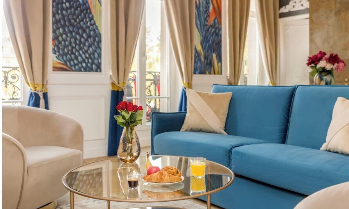 Photo of Livingroom in Arts-et-Metiers