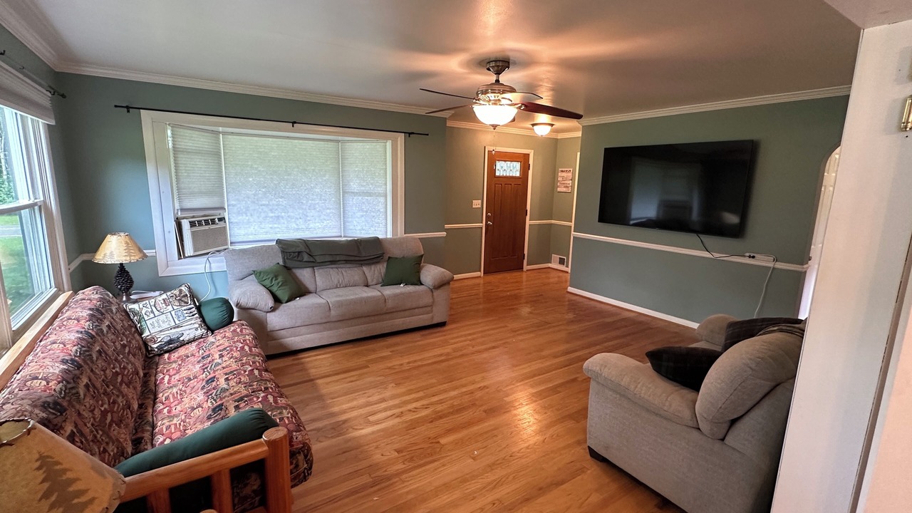 Photo of Livingroom in Mears