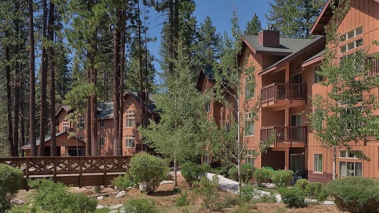 Photo of Outdoor in Round Hill Village