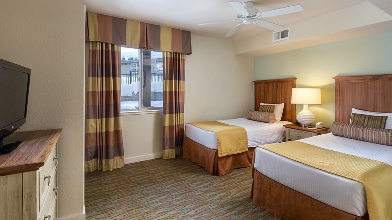 Photo of Bedroom in Round Hill Village