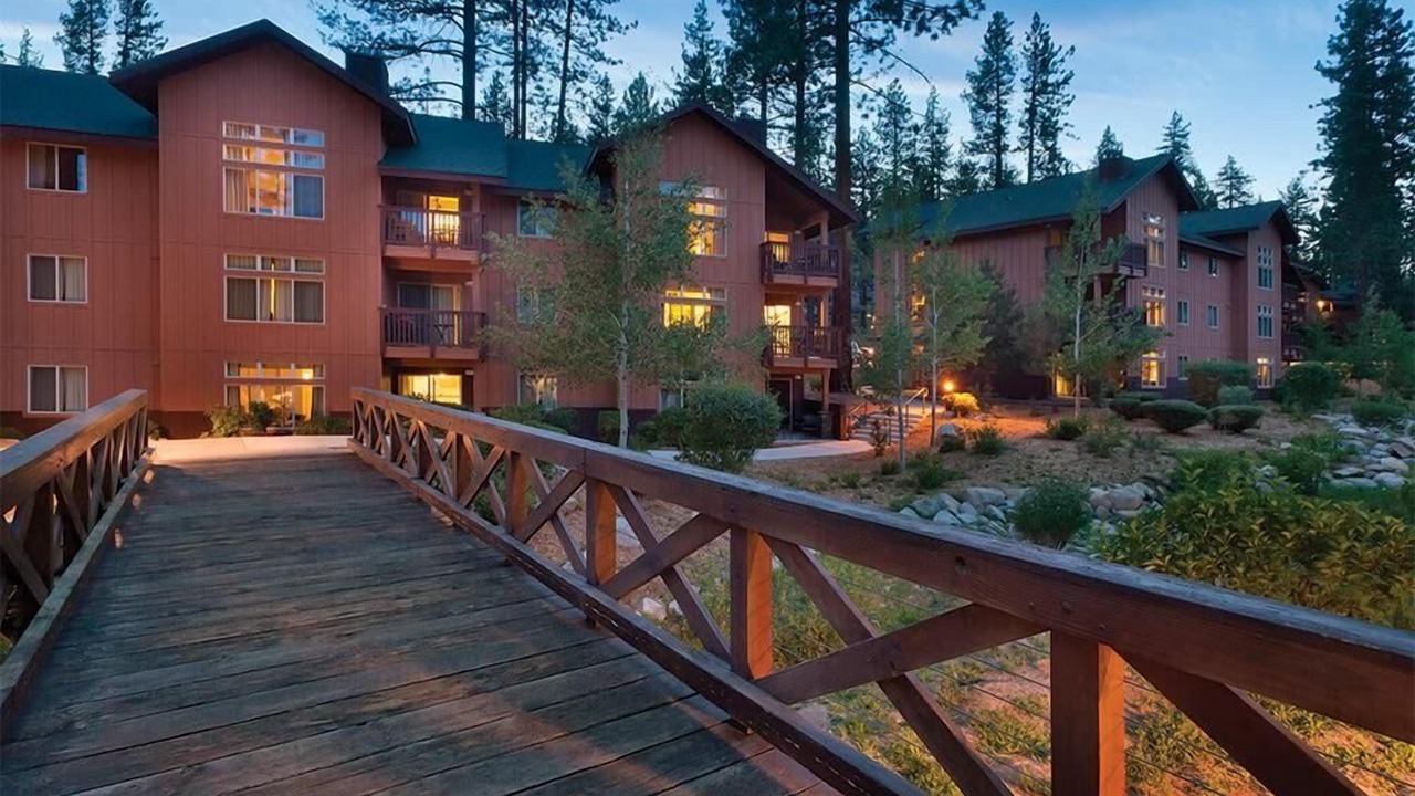 Photo of Outdoor in Round Hill Village