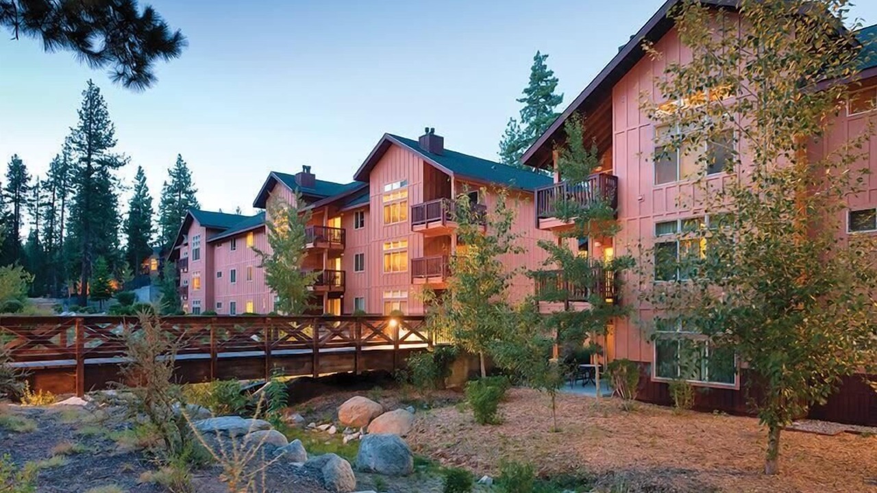 Photo of Outdoor in Round Hill Village