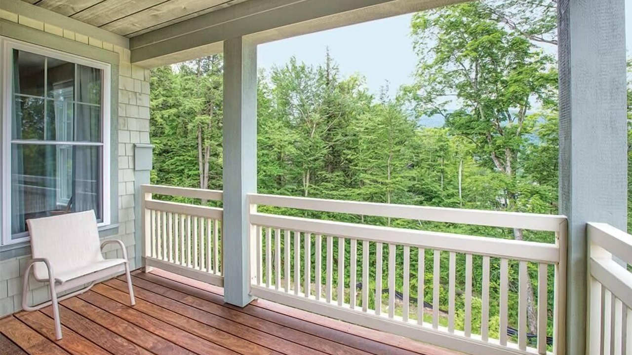 Photo of Patio Balcony in Jeffersonville