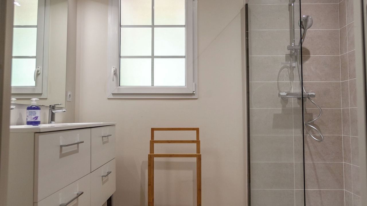 Photo of Bathroom in Aureilhan