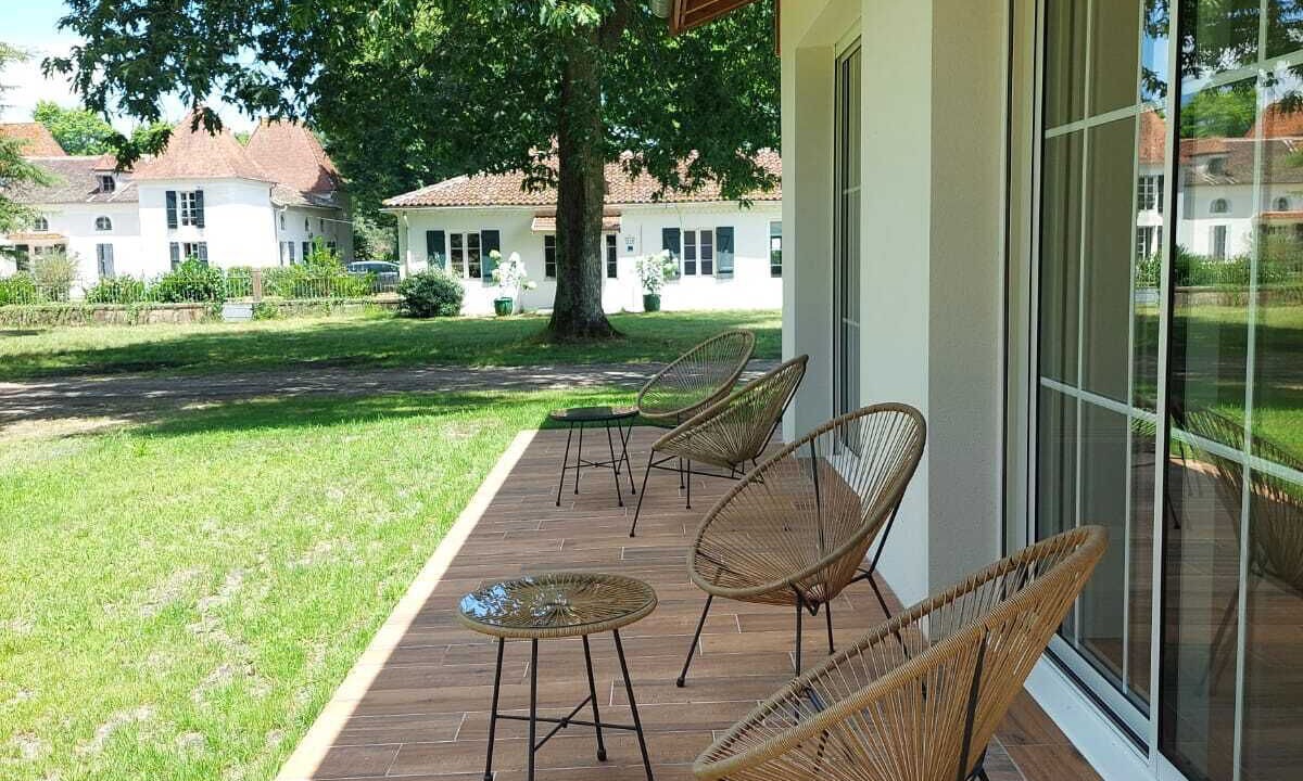 Photo of Patio Balcony in Aureilhan
