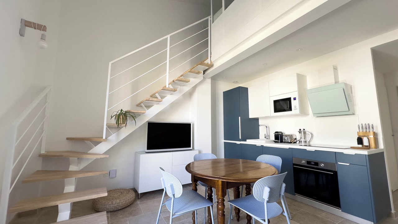 Photo of Livingroom in Aigues-Mortes Medieval City