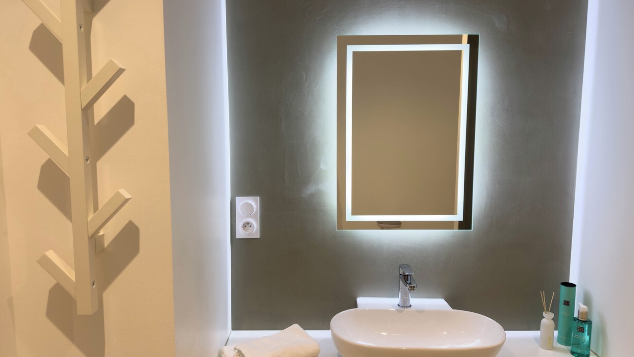 Photo of Bathroom in Aigues-Mortes Medieval City